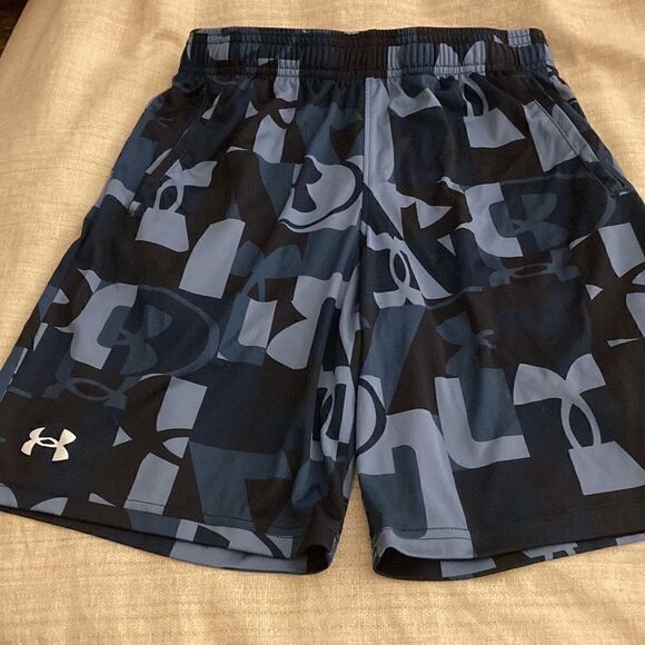Under Armour Boys Renegade 3.0 printed shorts.Royal blue/black. Size YLG. - Picture 1 of 5